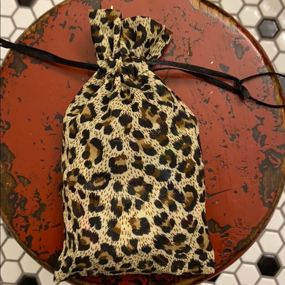 Cheetah drawstring mini bag